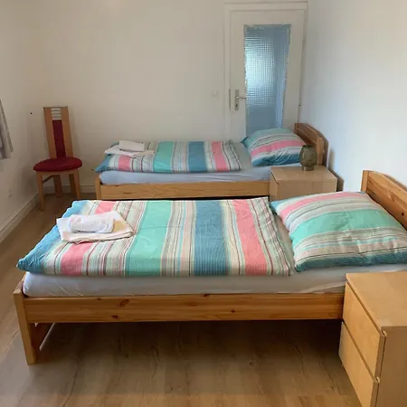 Cozy House With Garden And Bbq Near Vienna Guntramsdorf
