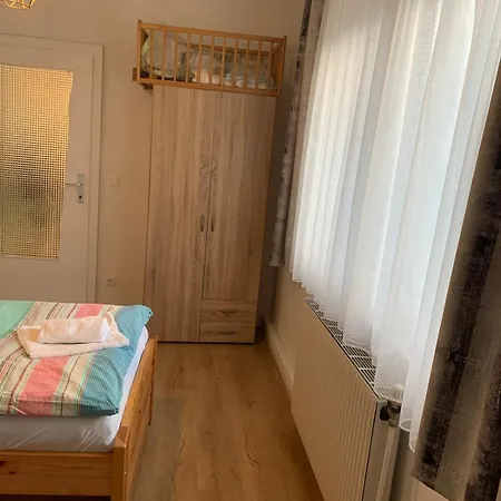 Cozy House With Garden And Bbq Near Vienna *